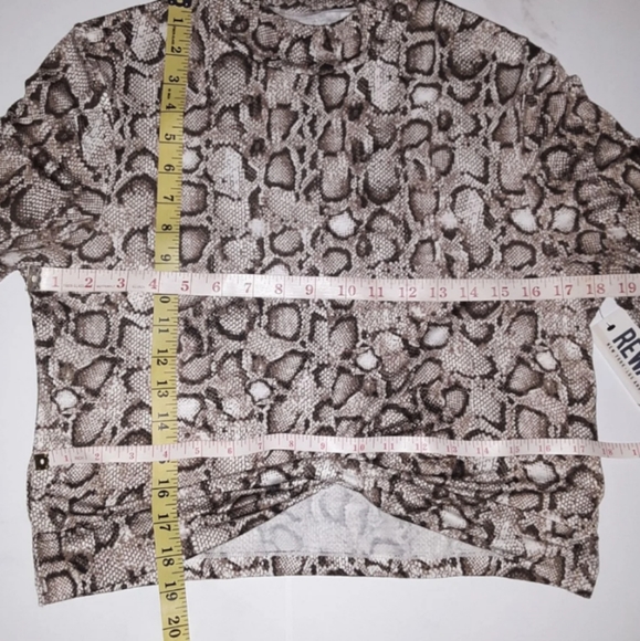 Rewash crop twist front top (xl) - Picture 5 of 6